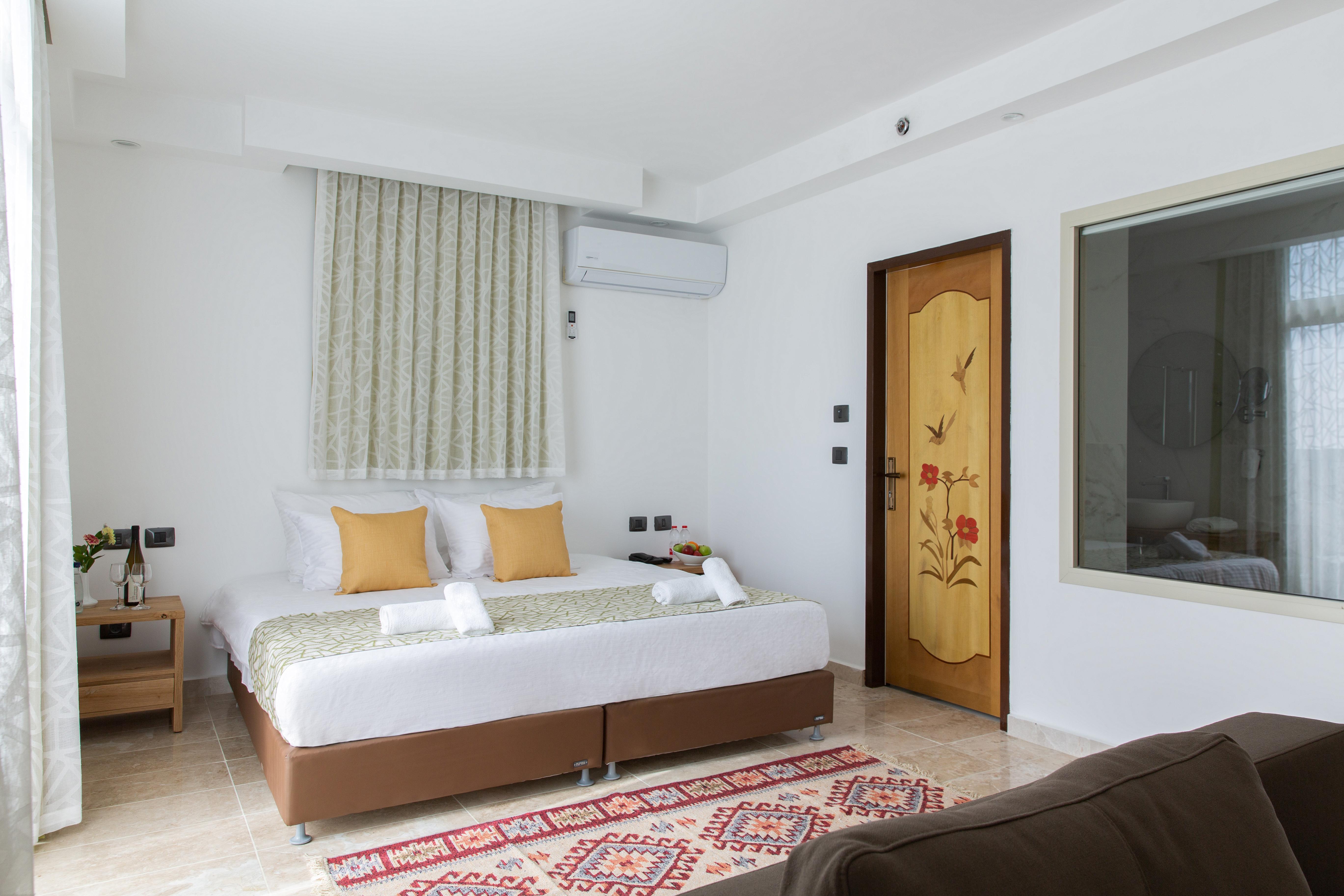 Ramon Suites By Smart Hotels Mitzpe Ramon Exterior photo