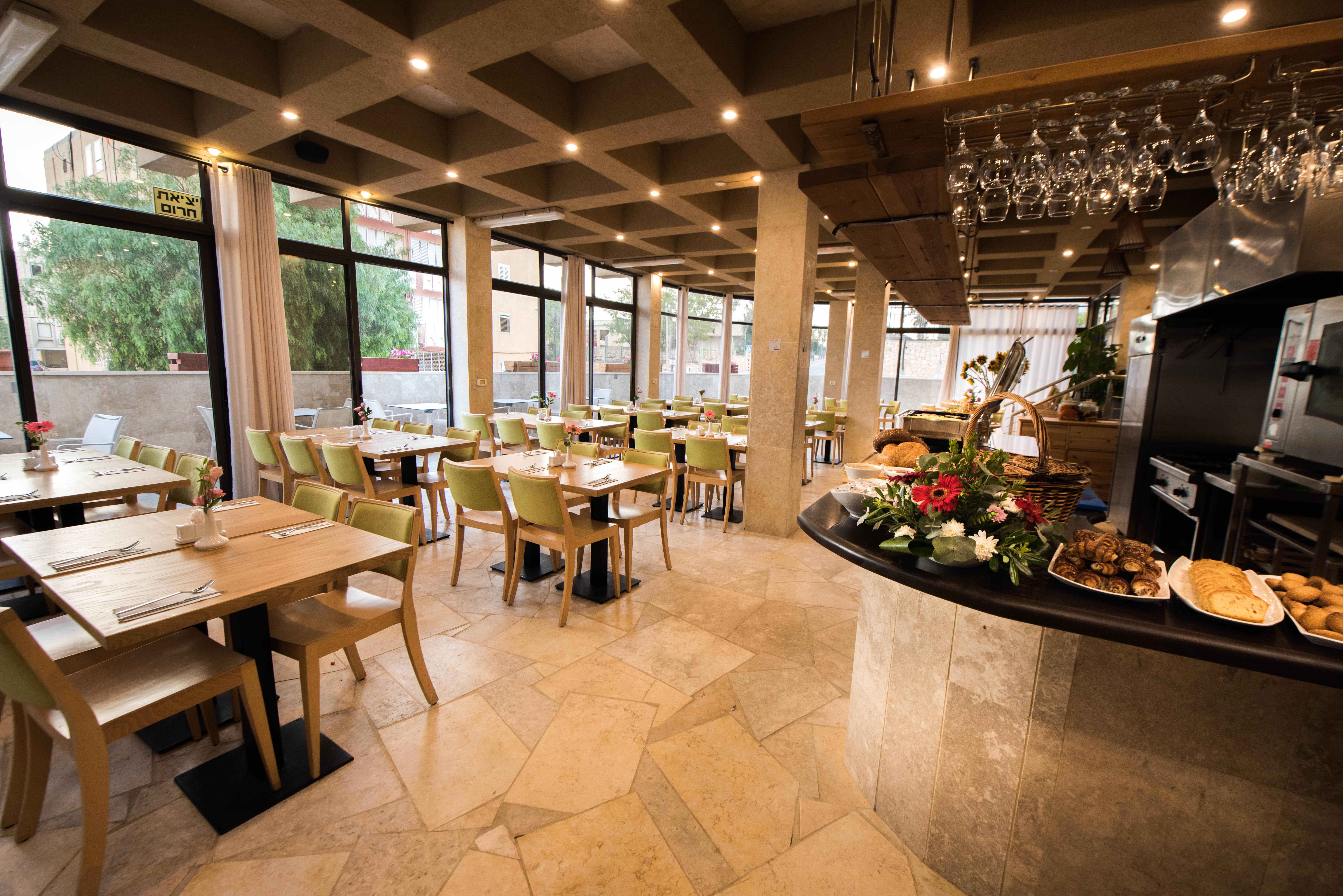 Ramon Suites By Smart Hotels Mitzpe Ramon Exterior photo